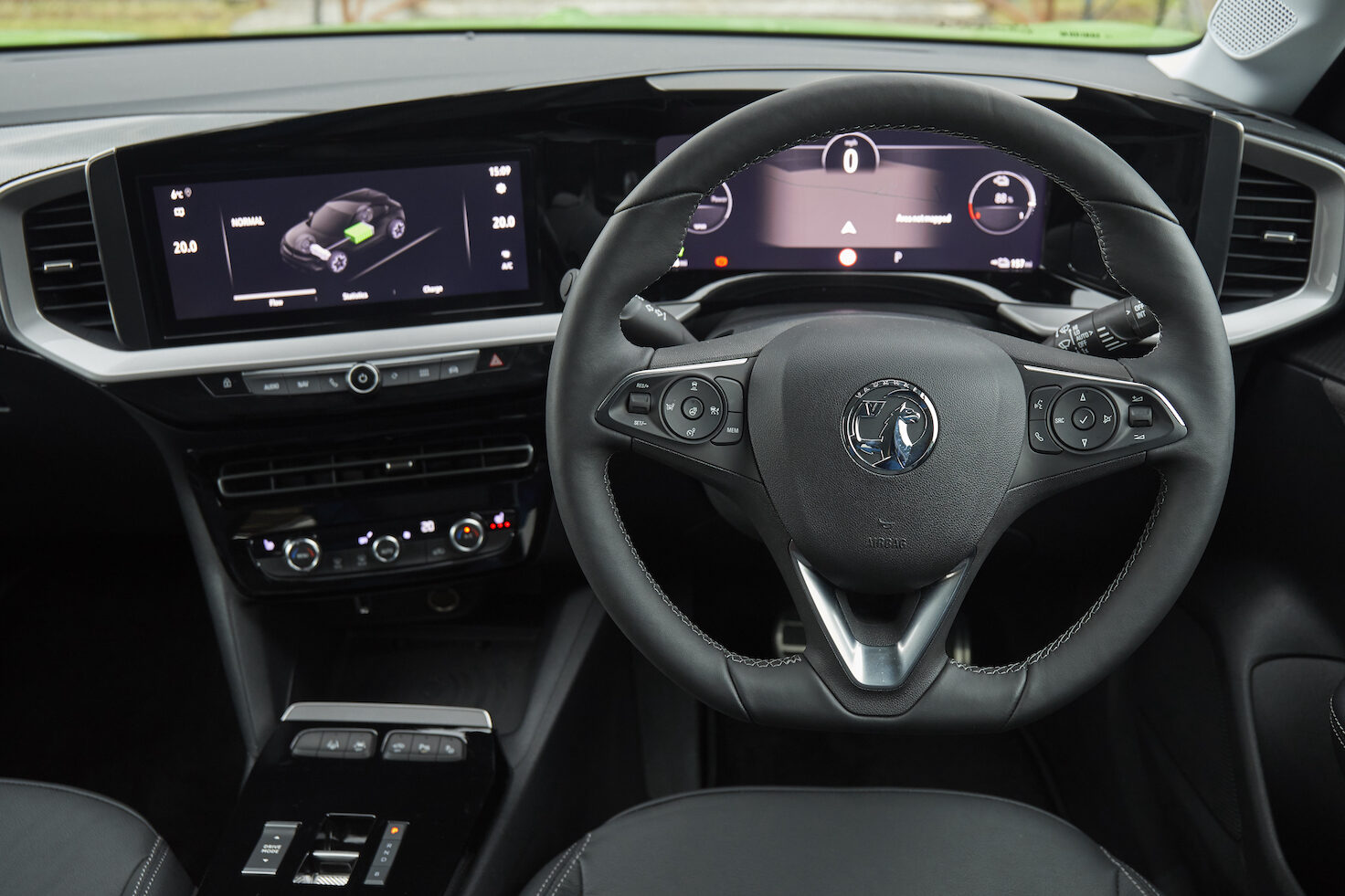 Vauxhall Mokka-e interior - EVs Unplugged