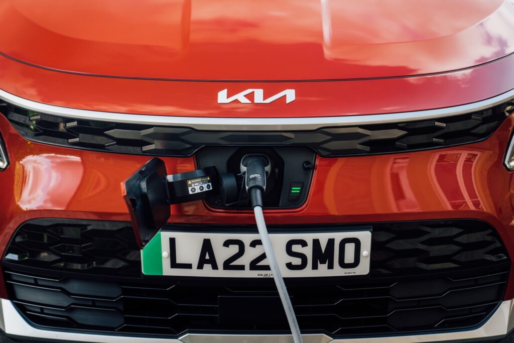 Kia Niro EV charging - EVs Unplugged