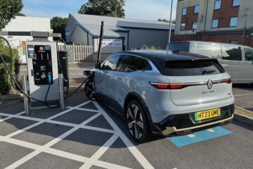 Renault Megane E-Tech charging