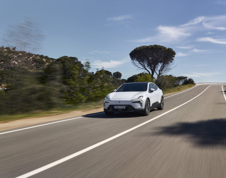 Polestar 4 front driving