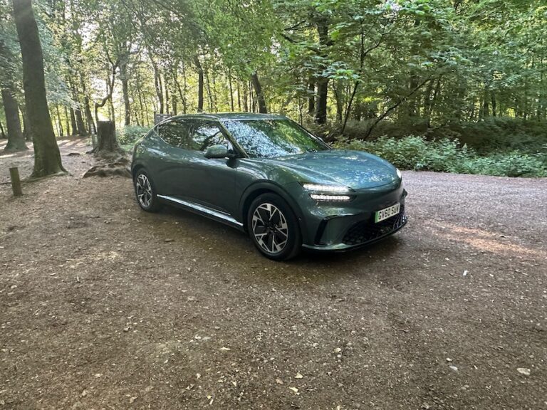 Genesis GV60